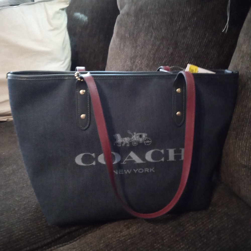 NWT coach bag